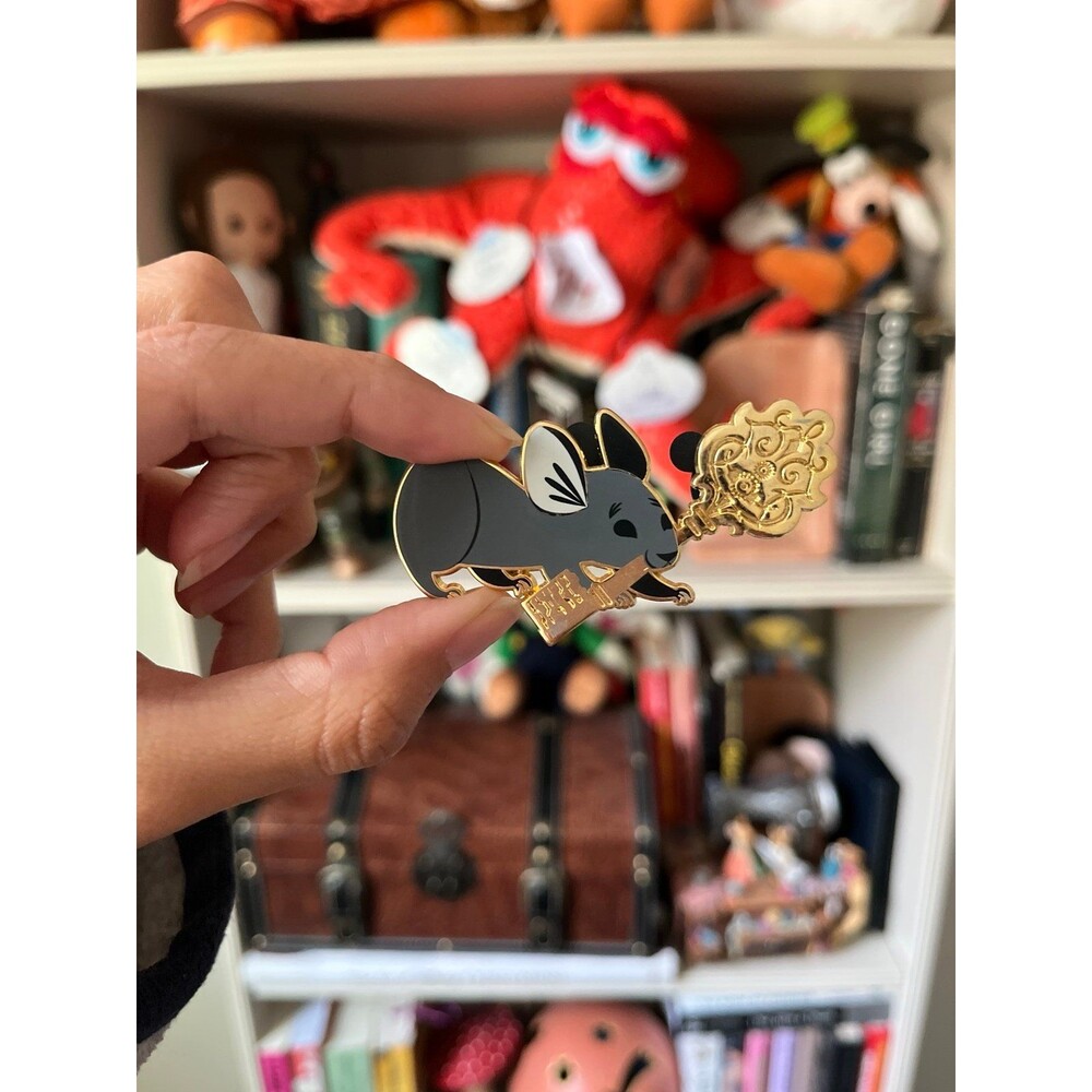 Nutcracker Mouse with Key Disney Pin